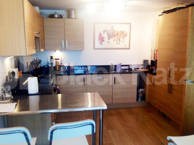 			LET, 1 Bedroom, 1 bath, 1 reception Apartment			 Robsart Street, Brixton/Stockwell